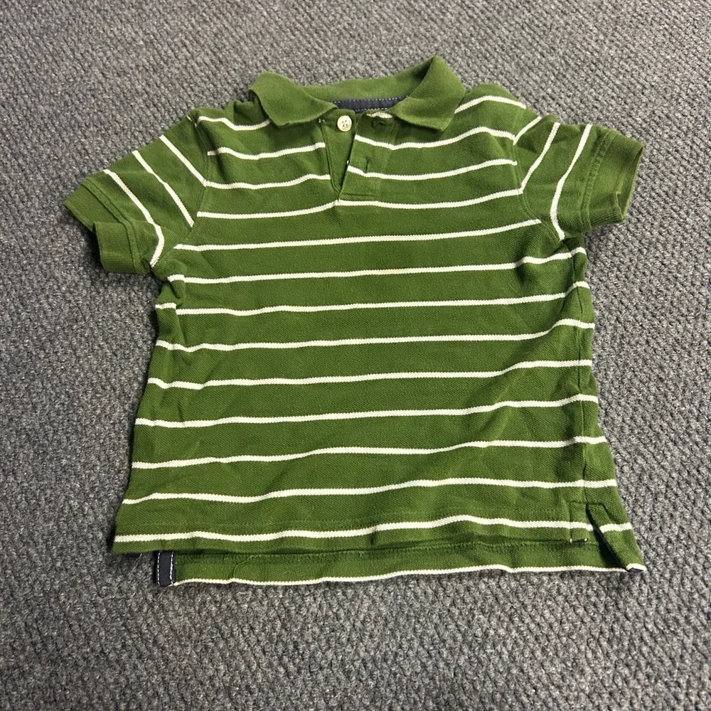 The Children’s Place Boys Collared Shirt in Green and White Stripes- Size XS 4